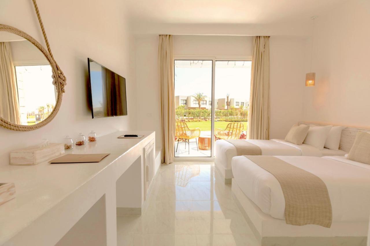 Tanoak Resort Ain Sukhna Exterior photo Deluxe room